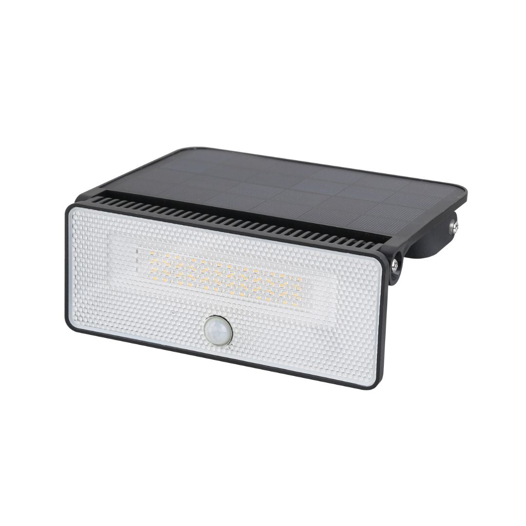 Solar Sensor Light – 1600 Lumens