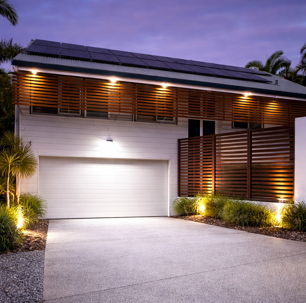 Solar Sensor Light – 1600 Lumens